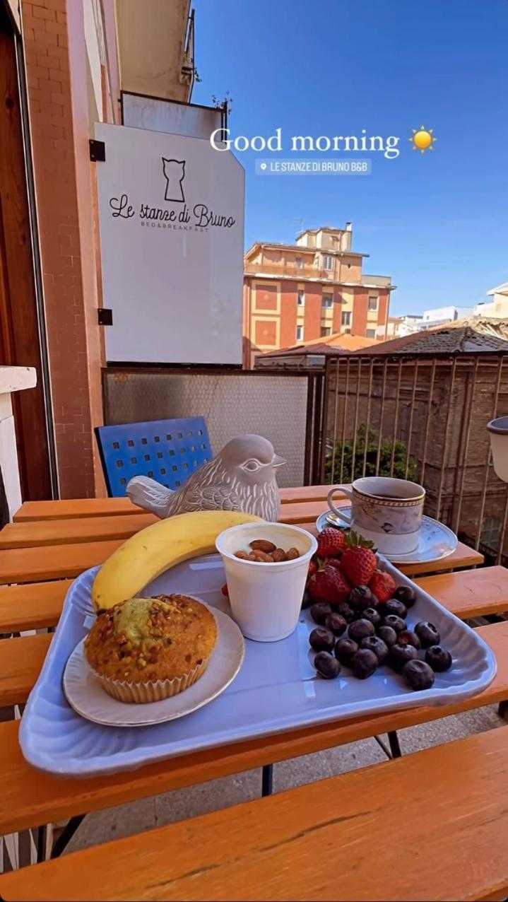Le Stanze Di Bruno Acomodação com café da manhã Pescara Exterior foto